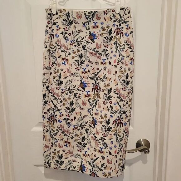Eva Mendez Dresses & Skirts - Eva Mendez Floral Skirt